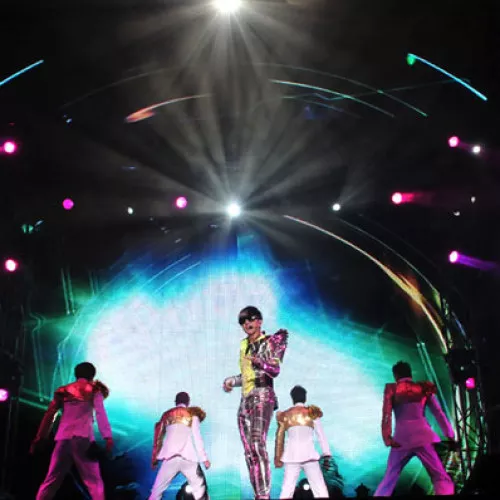 2011 Show Encore World Live Tour